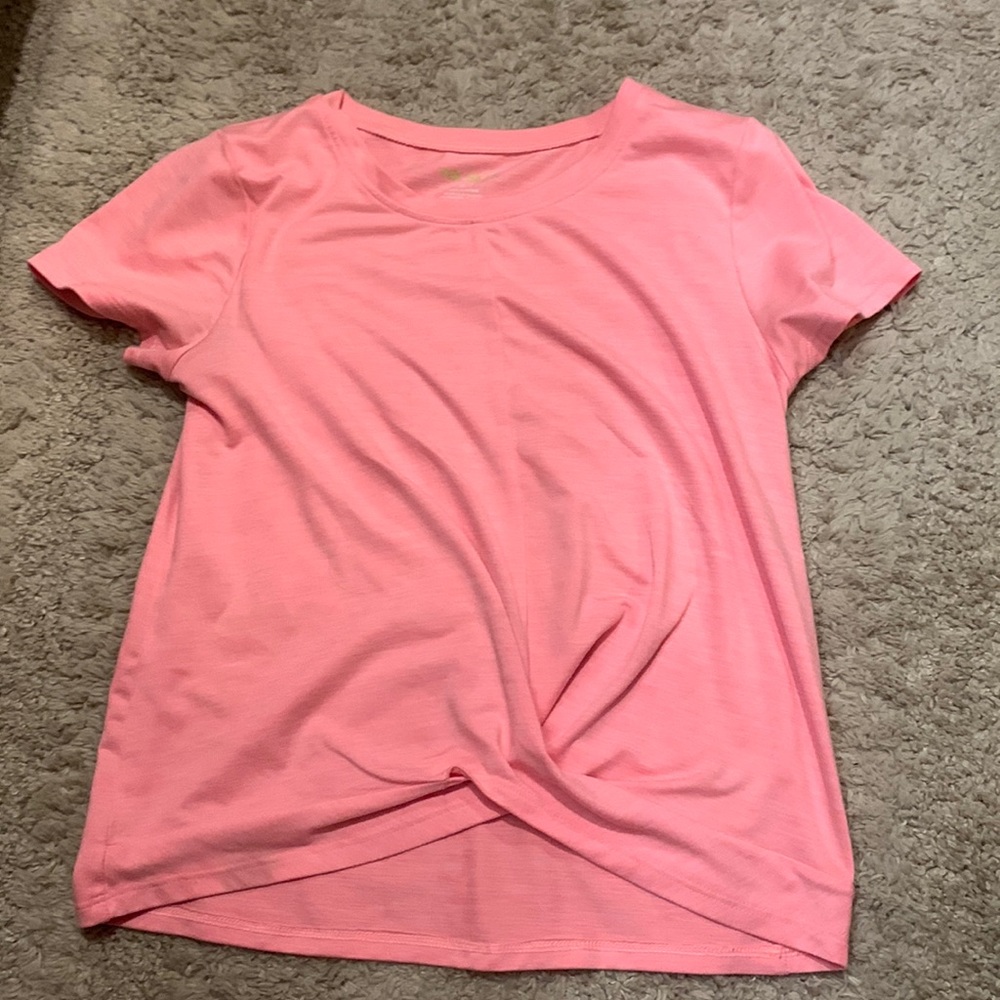 Pink short sleeve